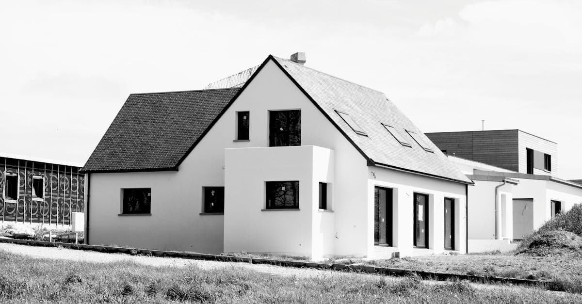 Cover Image for How Replacement Cost Coverage Protects Your Dwelling After a Major Loss