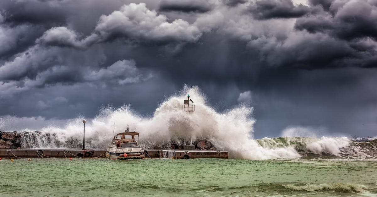 Cover Image for Does Your Hurricane Deductible Apply to Every Windstorm?